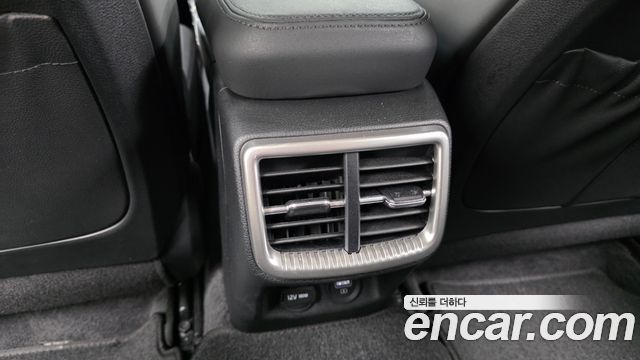 Kia K5 (III) 1.6 Turbo Prestige 2023 — фото 32