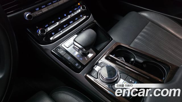 Genesis EQ900 3.3 T-GDI Luxury 2016 — фото 9