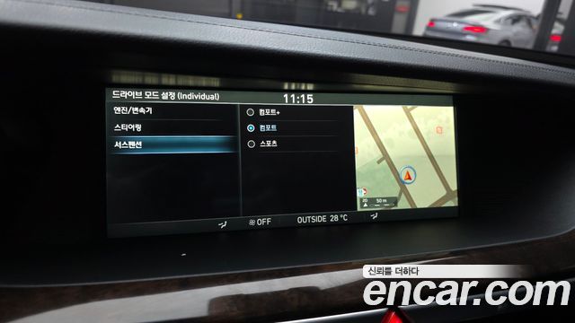 Genesis EQ900 3.3 T-GDI Luxury 2016 — фото 15