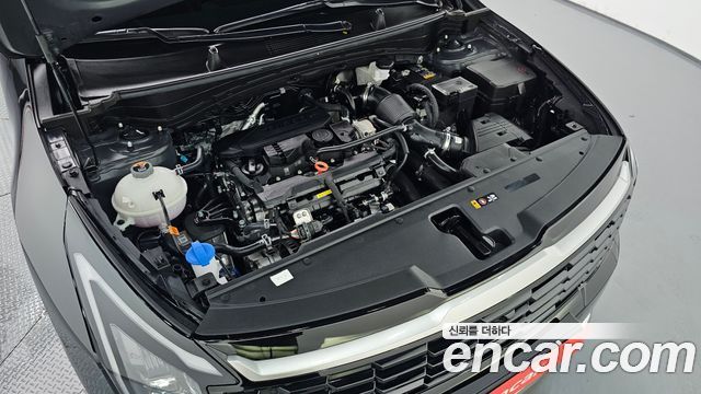 Kia Sportage (V) Gasoline 1.6 Turbo 2WD Signature 2025 — фото 6