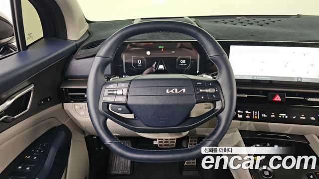 Kia Sportage (V) Gasoline 1.6 Turbo 2WD Signature 2025 — фото 13