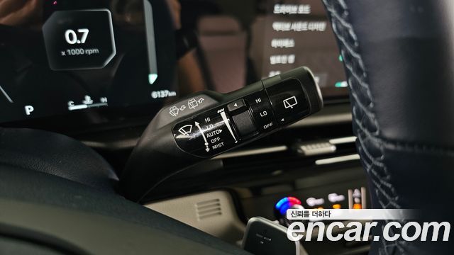 Kia Sportage (V) Gasoline 1.6 Turbo 2WD Signature 2025 — фото 16