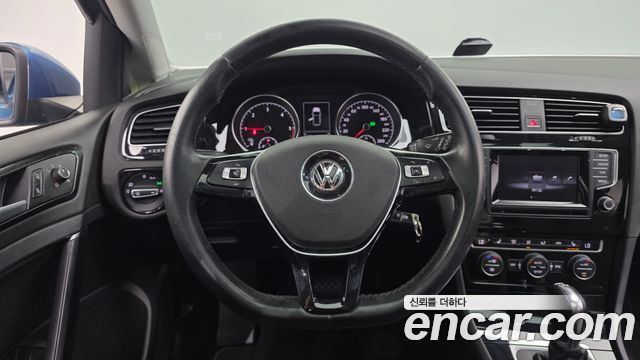Volkswagen Golf (VII) 2.0 TDI 2014 — фото 15