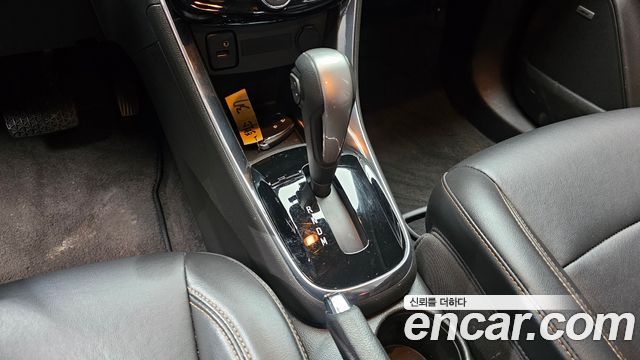Chevrolet Trax 1.4 Red Line Premier 2019 — фото 9