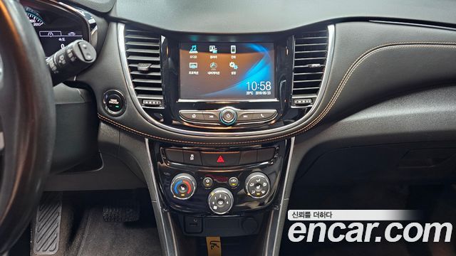 Chevrolet Trax 1.4 Red Line Premier 2019 — фото 13