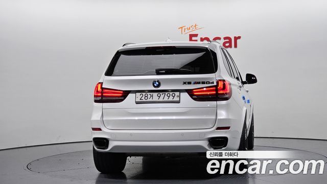 BMW X5 (F15) xDrive M50d 2016 — фото 4