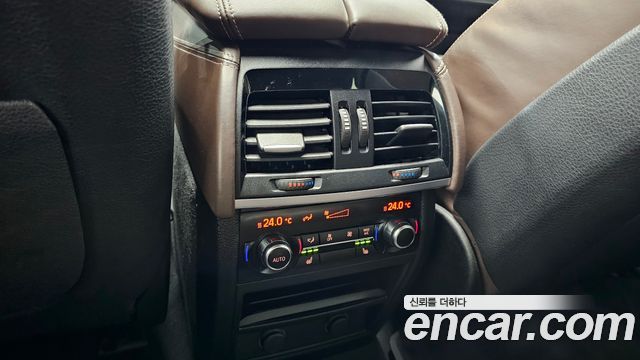 BMW X5 (F15) xDrive M50d 2016 — фото 17