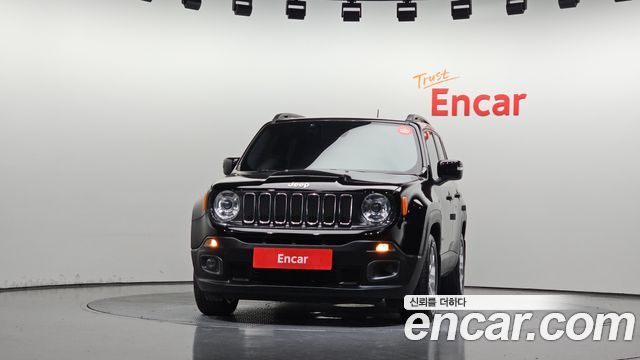 Jeep Renegade 2.4 Longitude High 2017 — фото 3
