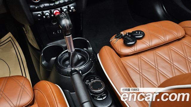 MINI Cooper S Convertible Standard 3rd 2016 — фото 9