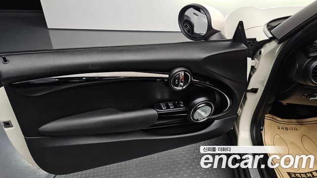 MINI Cooper S Convertible Standard 3rd 2016 — фото 30