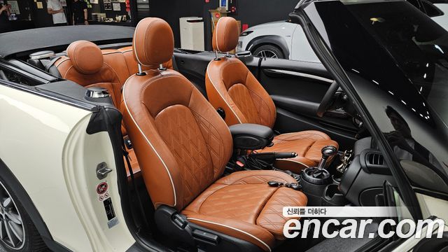 MINI Cooper S Convertible Standard 3rd 2016 — фото 32
