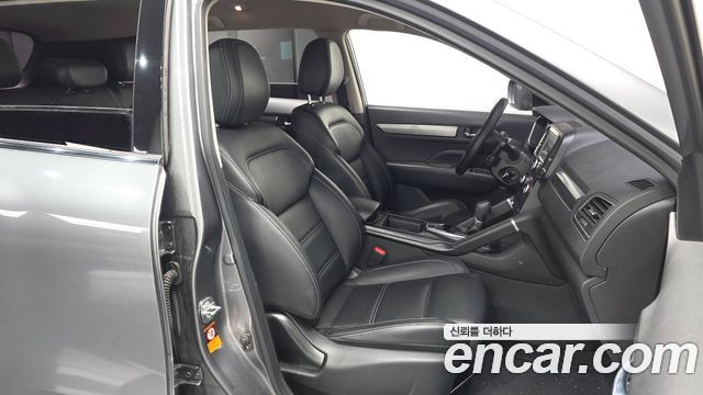 Renault Korea QM6 Diesel 2WD SE 2017 — фото 11