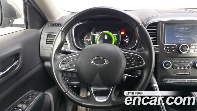 Renault Korea QM6 Diesel 2WD SE 2017 — фото 13