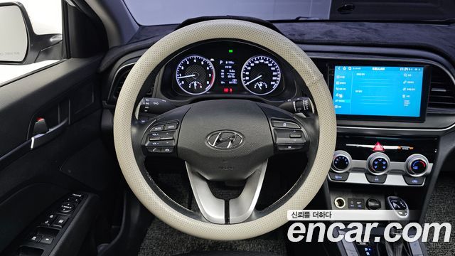 Hyundai Avante (AD) 1.6 Smart 2019 — фото 13