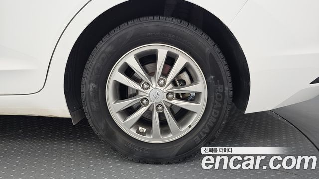Hyundai Avante (AD) 1.6 Smart 2019 — фото 21