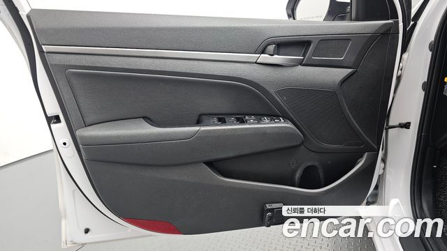 Hyundai Avante (AD) 1.6 Smart 2019 — фото 24