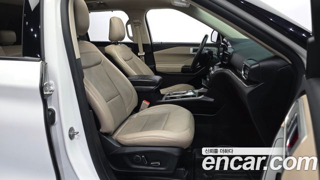 Ford Explorer (VI) 2.3 LimIted 4WD 2020 — фото 11