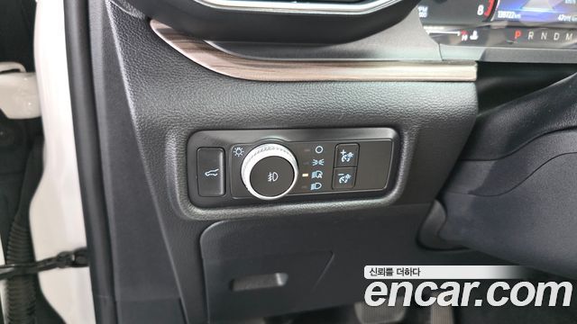 Ford Explorer (VI) 2.3 LimIted 4WD 2020 — фото 27
