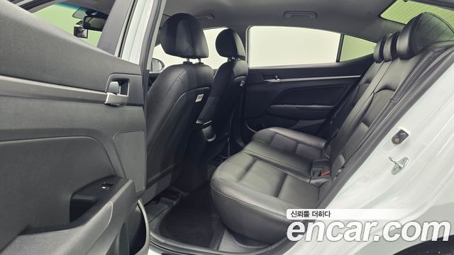 Hyundai Avante (AD) 1.6 Smart 2020 — фото 12