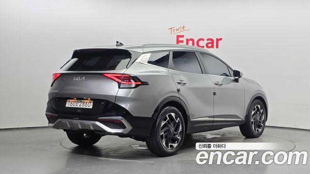 Kia Sportage (V) Diesel 2.0 2WD Prestige 2022 — фото 2
