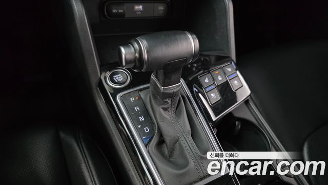 Kia Sportage (V) Diesel 2.0 2WD Prestige 2022 — фото 9