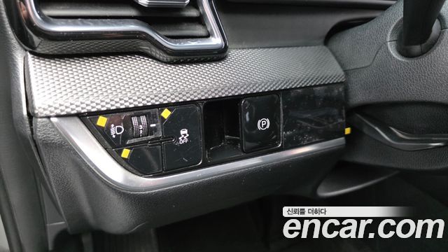 Kia Sportage (V) Diesel 2.0 2WD Prestige 2022 — фото 14