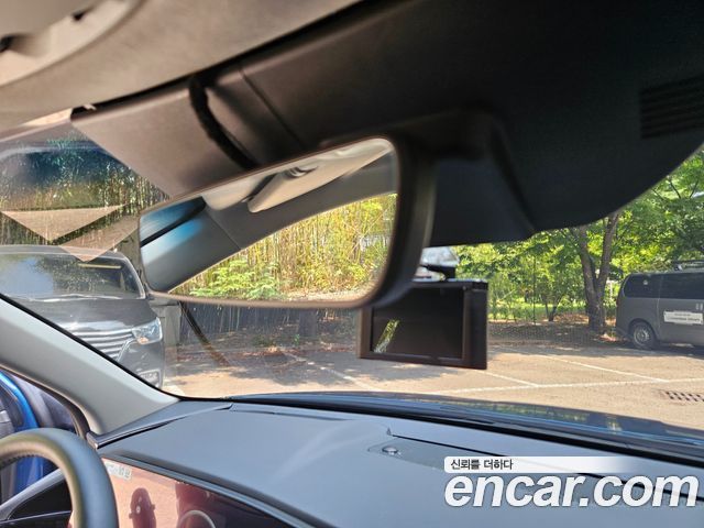 Kia Niro 1.6 HEV Signature 2022 — фото 23