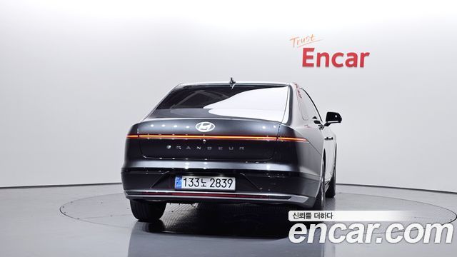 Hyundai Grandeur (GN7) 2,5 Gasoline 2WD Premium 2023 — фото 4