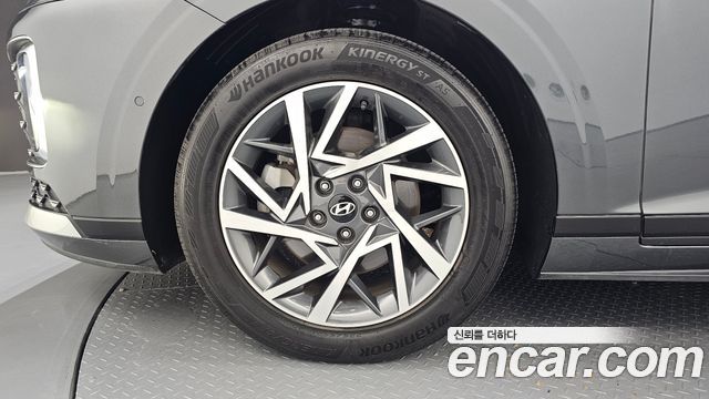 Hyundai Grandeur (GN7) 2,5 Gasoline 2WD Premium 2023 — фото 5