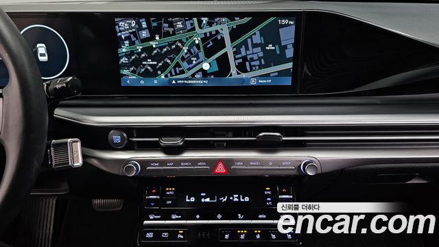 Hyundai Grandeur (GN7) 2,5 Gasoline 2WD Premium 2023 — фото 14
