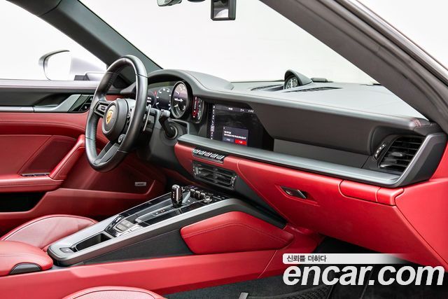 Porsche 911 (992) Carrera S 2020 — фото 15
