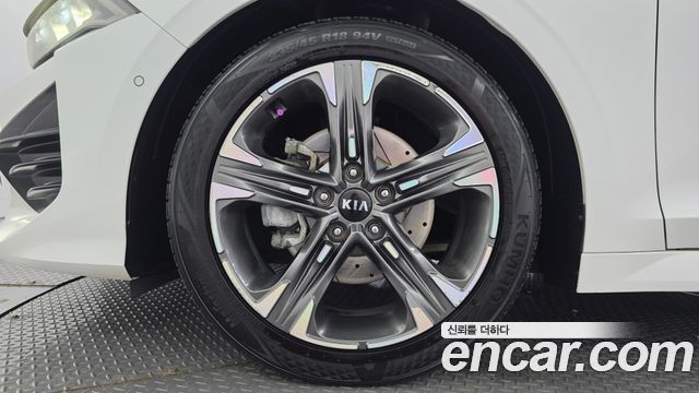 Kia K5 (III) 1.6 Turbo Signature 2021 — фото 5