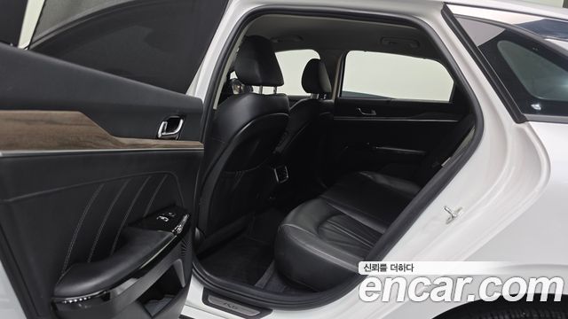 Kia K5 (III) 1.6 Turbo Signature 2021 — фото 16