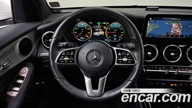 Mercedes-Benz GLC-Class (X253) GLC300e 4MATIC 2021 — фото 15
