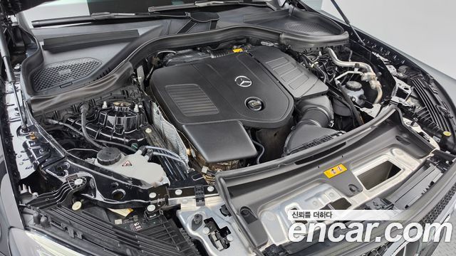 Mercedes-Benz GLC-Class (X254) GLC300 4MATIC Coupe 2024 — фото 6