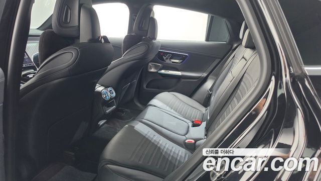 Mercedes-Benz GLC-Class (X254) GLC300 4MATIC Coupe 2024 — фото 20