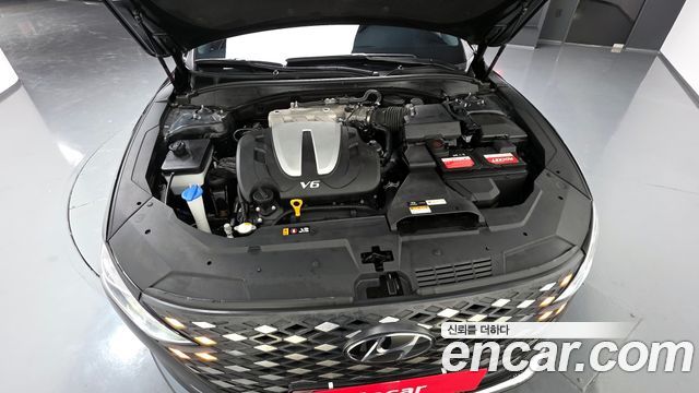 Hyundai Grandeur (IG) 3.0 LPi Rent Car Modern 2020 — фото 6