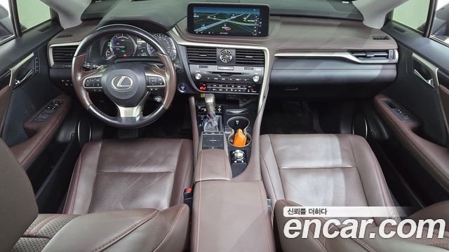 Lexus RX450hL (IV) Luxury Plus 2022 — фото 7