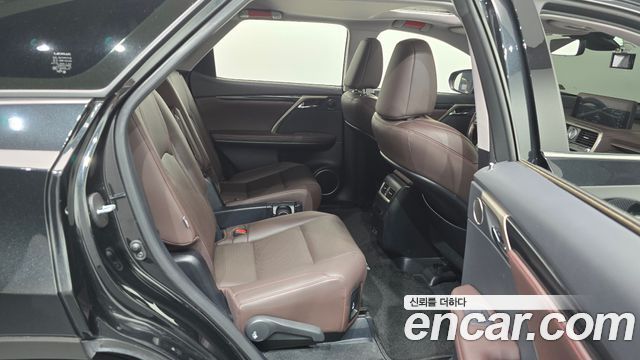 Lexus RX450hL (IV) Luxury Plus 2022 — фото 11