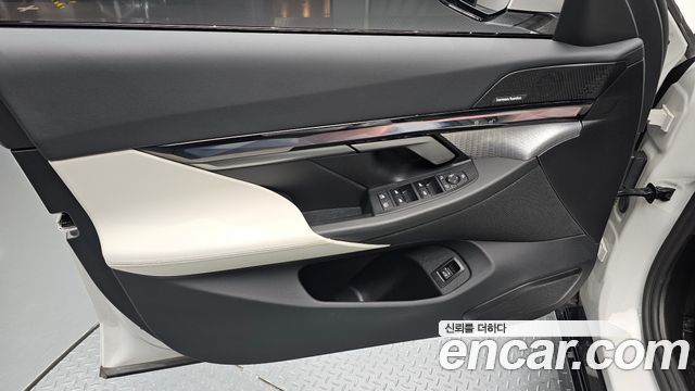 BMW i5 (G60) eDrive 40 M Sport 2025 — фото 24