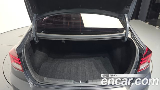 Hyundai Avante (AD) 1.6 Smart 2020 — фото 20