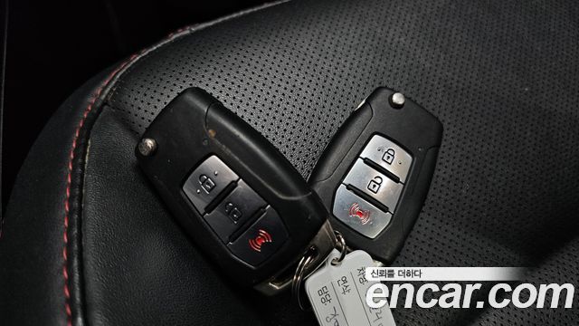 KG Mobility (SsangYong) Tivoli Air 1.6 IX 2WD 2018 — фото 17