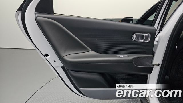 Hyundai Ioniq 6 Long Range Exclusive 2023 — фото 25