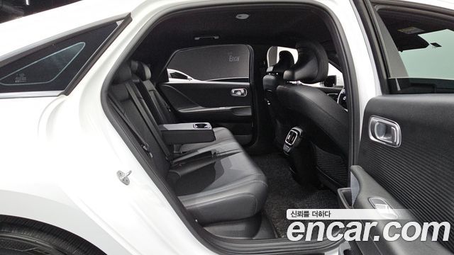 Hyundai Ioniq 6 Long Range Exclusive 2023 — фото 26