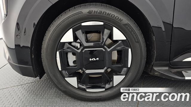 Kia Carnival (IV) Gasoline 7-Seater Hi Limousine Signature 2025 — фото 5