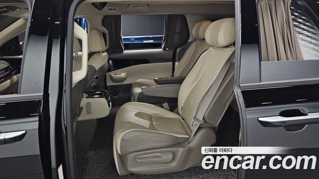 Kia Carnival (IV) Gasoline 7-Seater Hi Limousine Signature 2025 — фото 12