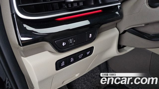 Kia Carnival (IV) Gasoline 7-Seater Hi Limousine Signature 2025 — фото 19