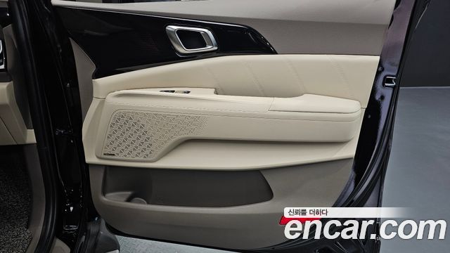 Kia Carnival (IV) Gasoline 7-Seater Hi Limousine Signature 2025 — фото 25