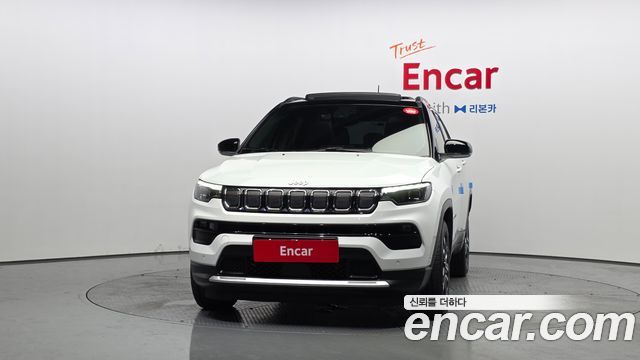 Jeep Compass (II) 2.4 limited 2WD 2022 — фото 3