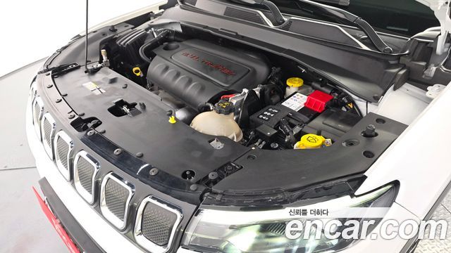 Jeep Compass (II) 2.4 limited 2WD 2022 — фото 6